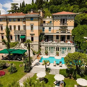 hotel-laurin-salo.it-lombardy.com/